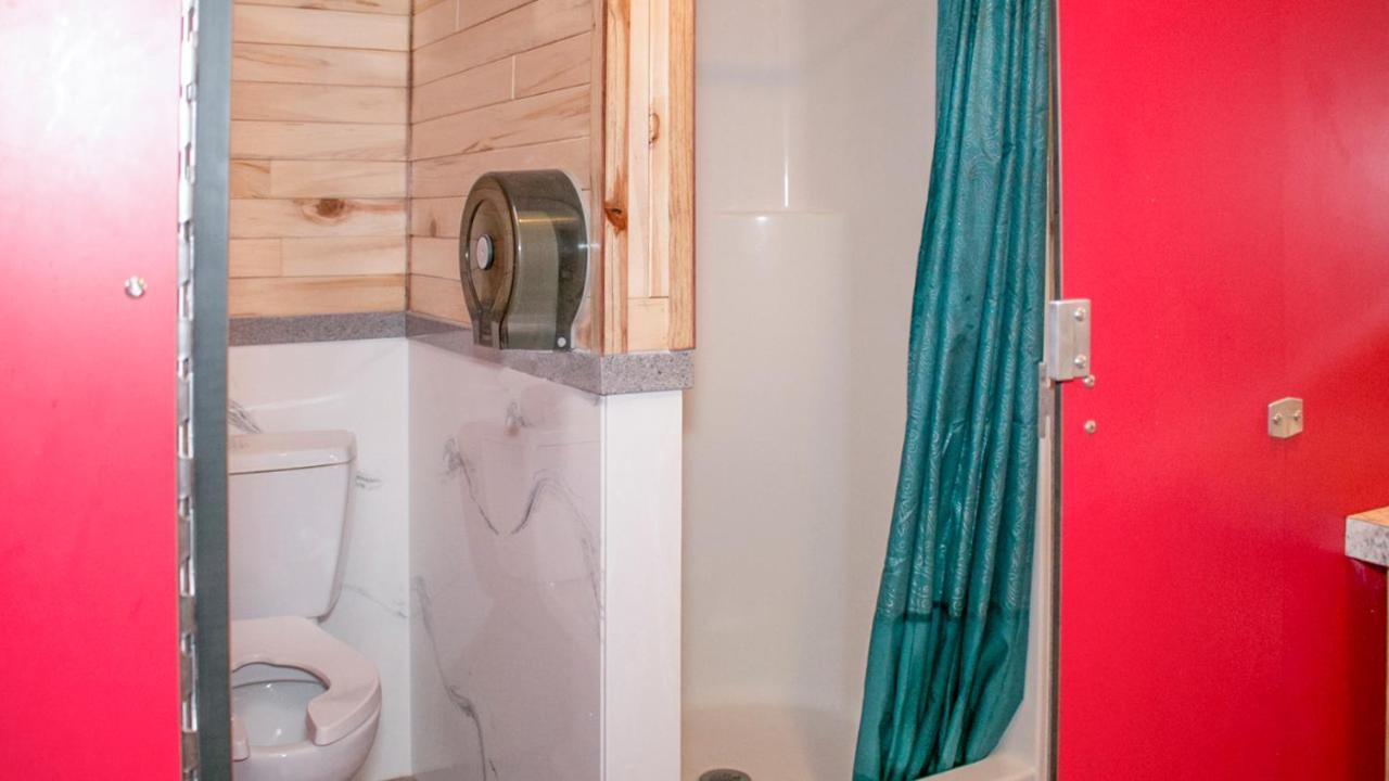 모아브 Outdoor Glamping Large 5Th Wheel Setup Ok4A 아파트 외부 사진